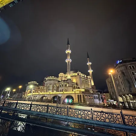 The Square 30 Otel İstanbul