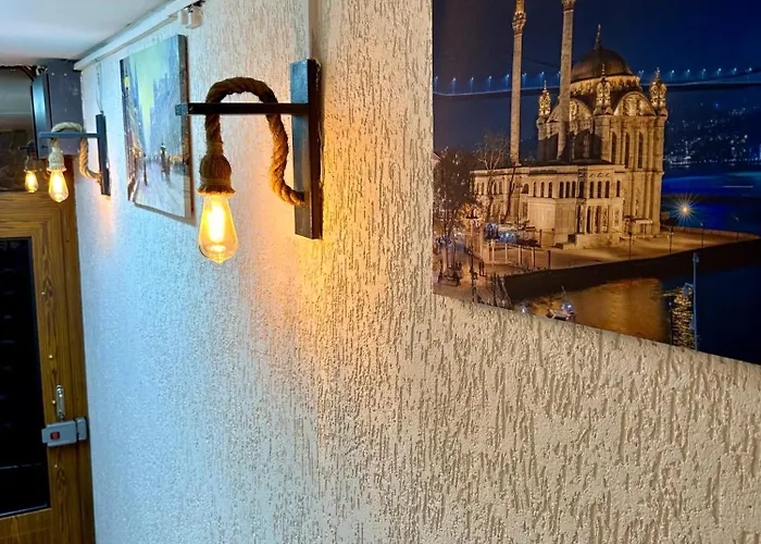 Hotel The Square 30 *