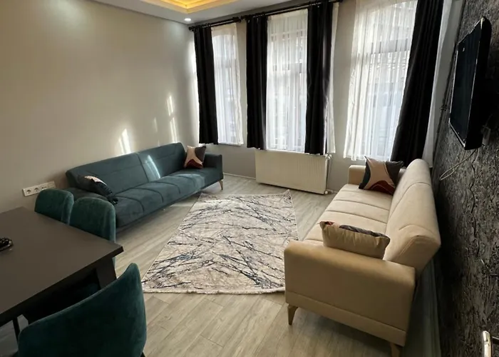 Hotel The Square 30 *