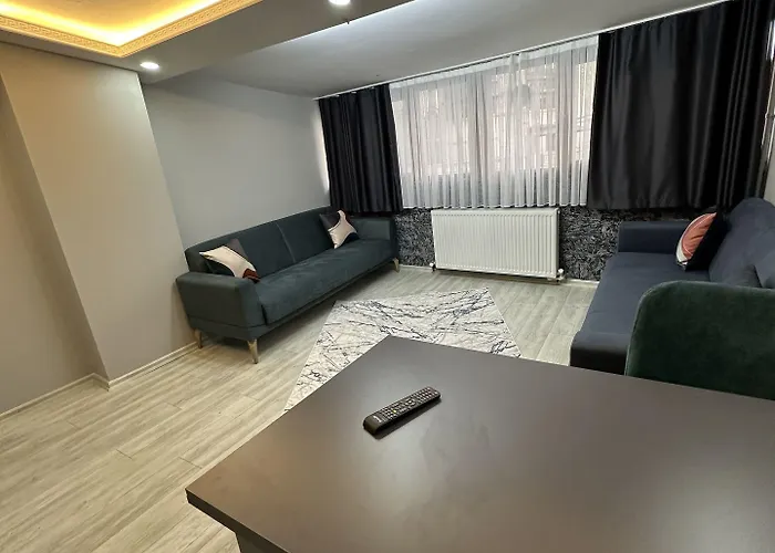 Hotel The Square 30 *